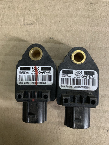 Датчик подушки безпеки 959202H000 HYUNDAI