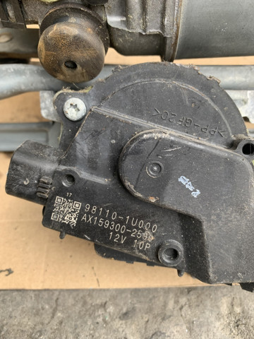 Двигун склоочисника лобового скла (трапеції) 981101U000 HYUNDAI