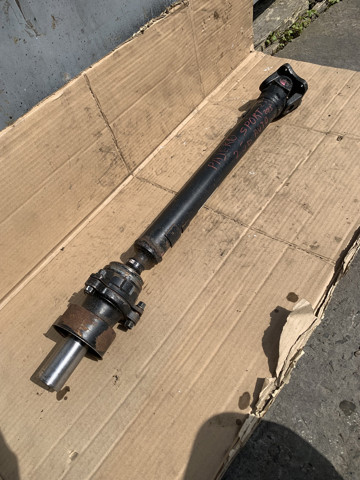 Кардан передній MR580646 MITSUBISHI