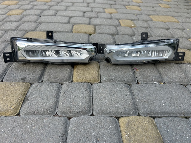 Протитуманка ліва 63177412527 BMW
