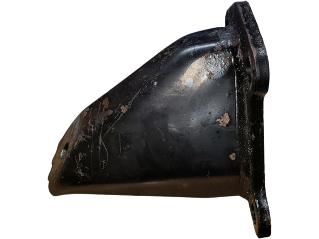 Кронштейн подушки (опори) двигуна, правої 11232EB300 NISSAN