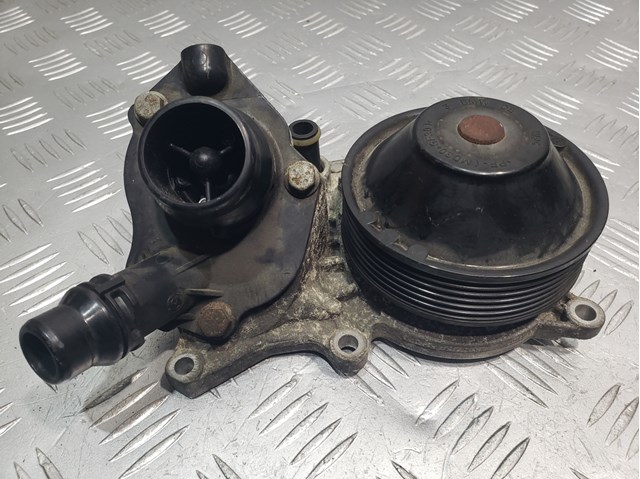 Насос системи охолодження 11518516204 BMW