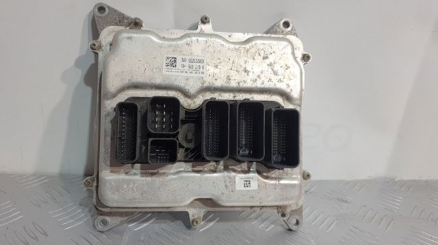Блок двигуна 12148617375 BMW