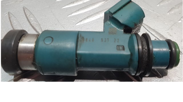 Форсунки електромагнітні 16611AA800 SUBARU