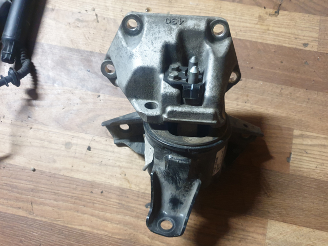 Ліва опора двигуна 21830C5400 HYUNDAI
