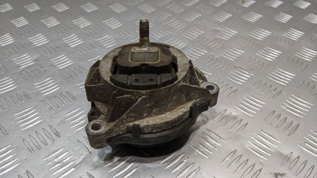 Права подушка мотора 22116856184 BMW