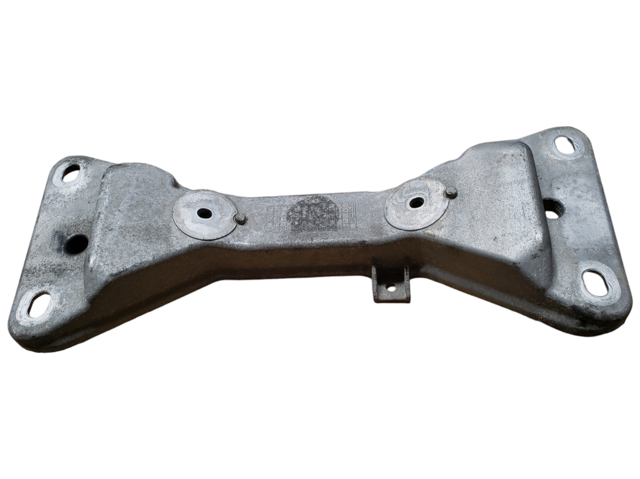 Балка кріплення коробки передач 22316796609 BMW
