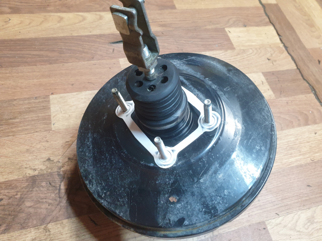 Вакуумника 26402SC050 SUBARU