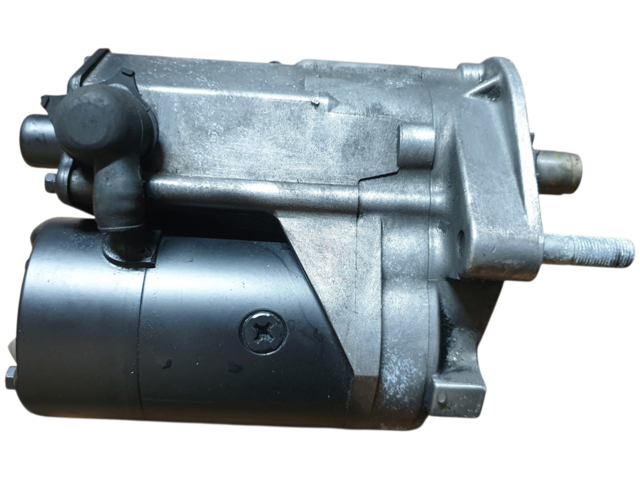 Стартер 2.5d toyota hilux 2005-2011 281000l050