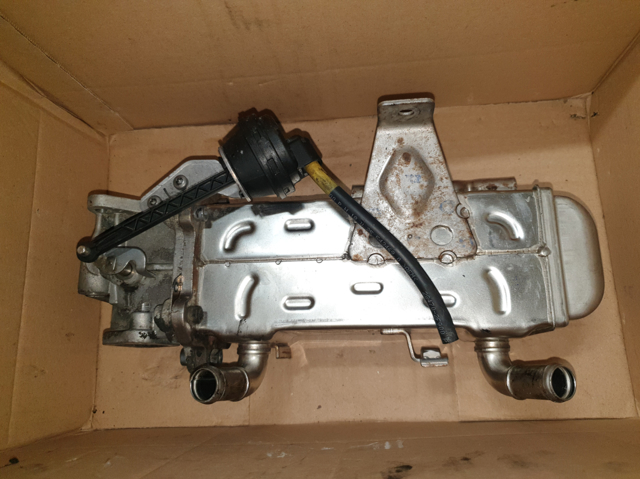 Радіатор системи рециркуляції ОГ 284162F140 HYUNDAI