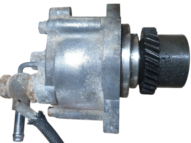 Насос вакуумний 293000L010 TOYOTA