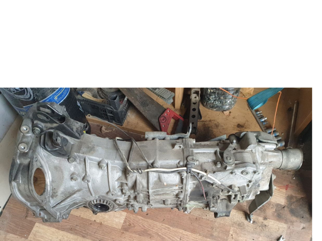 Ручна коробка передач 32000AJ760 SUBARU