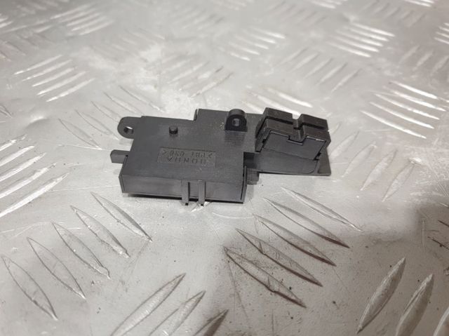 Перемикач підрульовий, центральна частина 35251SMGE01 HONDA