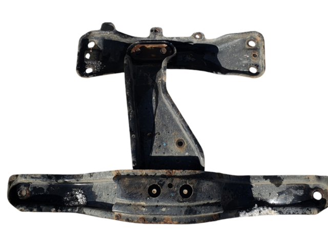 Балка кріплення двигуна 41011FE050 SUBARU