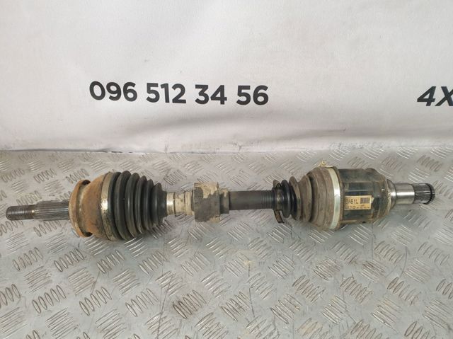 Привід передній лівий 4342042200 TOYOTA