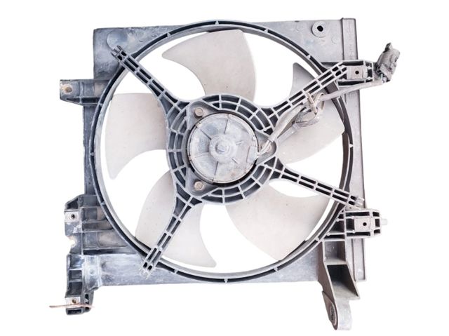 Дифузор радіатора охолодження, в зборі з двигуном і крильчаткою 45122AE000 SUBARU