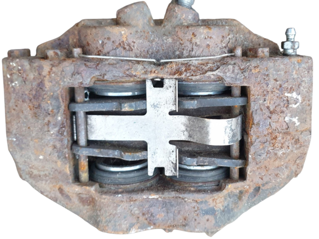 Супорт гальмівний, передній, правий 477300K070 TOYOTA