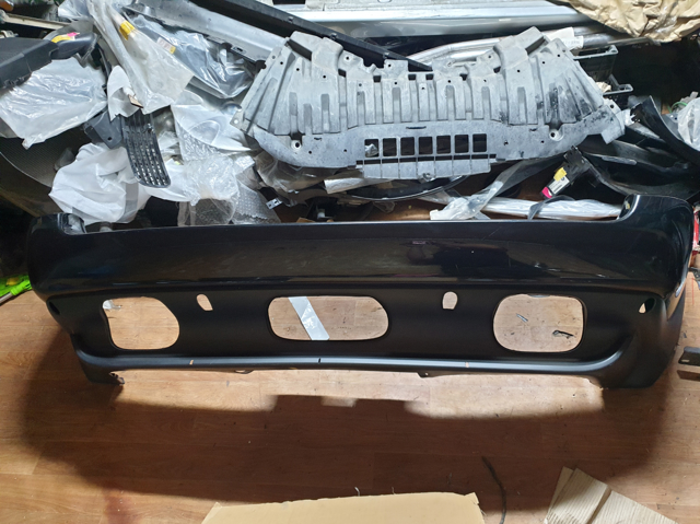 Буфер (бампер) задній 51127027046 BMW