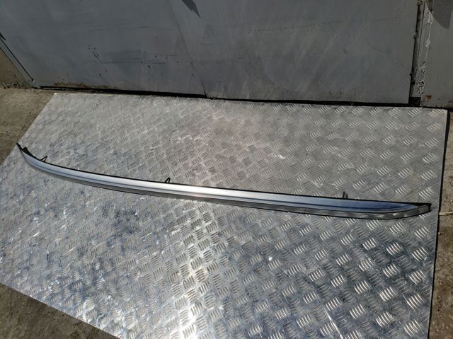 Автомобільний рейлінг на дах правий 51137230208 BMW