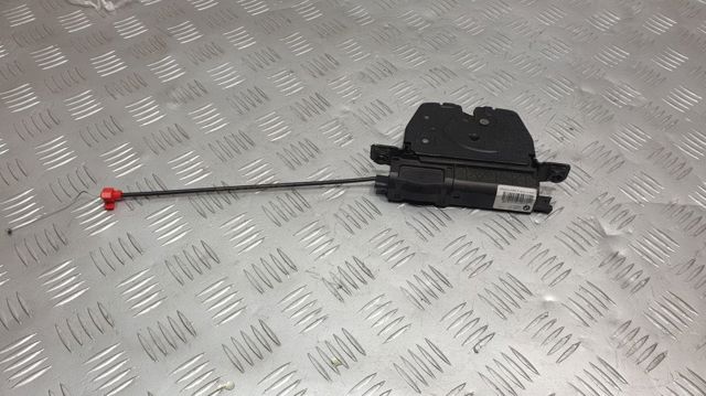 Замок дверей багажника 51247191212 BMW