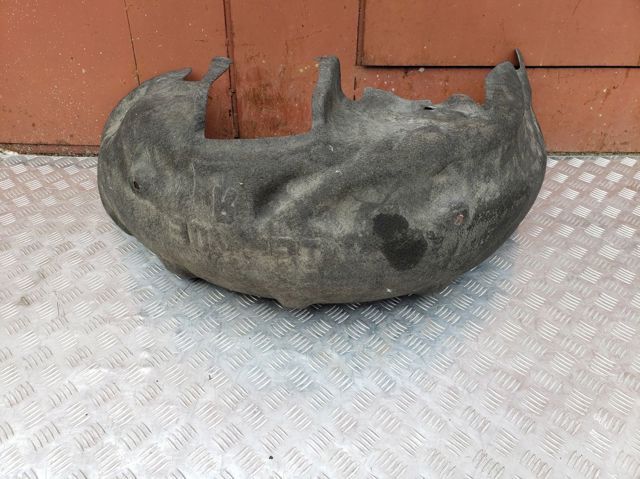Підкрилок задній правий 51717260294 BMW