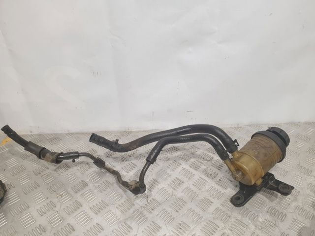 Шланг ГРПК, низького тиску, від радіатора до бачка 575702E001 HYUNDAI
