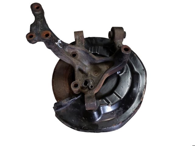 Кулак поворотний лівий 5C0505435A VAG