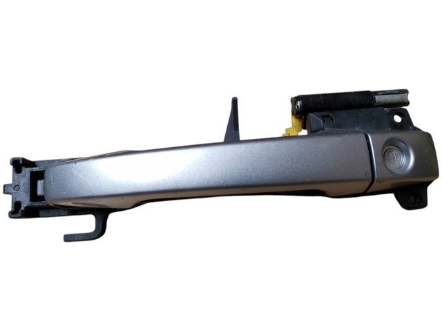 Тримач зовнішньої ручки дверей, передніх лівих 61142FG010 SUBARU