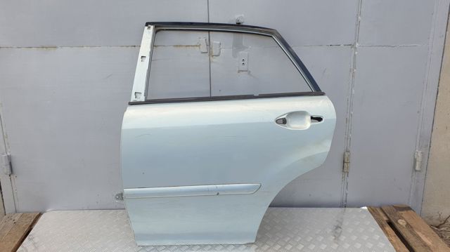 Двері задні 6700448080 TOYOTA