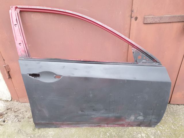 Пасажирські передні двері 67010TL0300ZZ HONDA