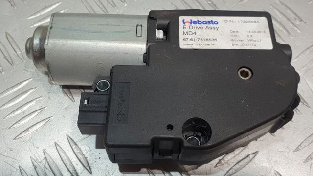 Двигун приводу люка 67617316536 BMW
