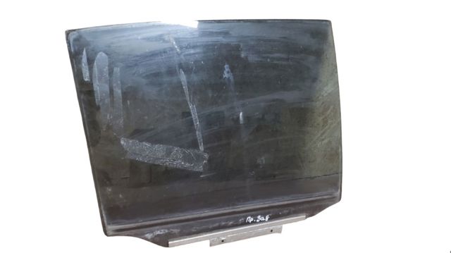 Вікно задніх дверей 6810348140 TOYOTA