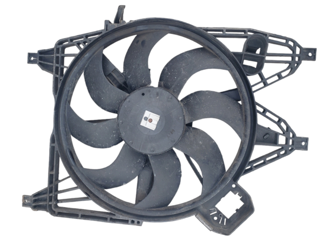 Вентилятор охлаждения двигателя в сборе renault kangoo 1.5dci 1997-2008 7701062958 7701062958