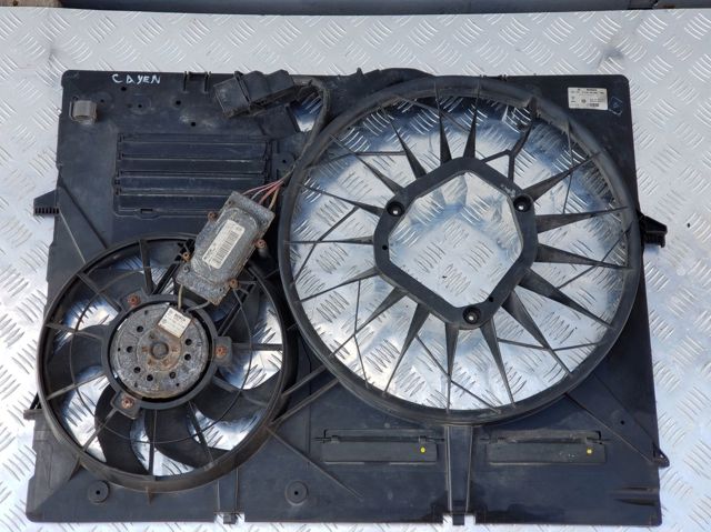 Дифузор (кожух) радіатора охолодження 7L0121203G PORSCHE