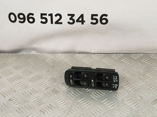 Кнопковий блок керування склопідіймачами передній лівий 7L5959857A PORSCHE