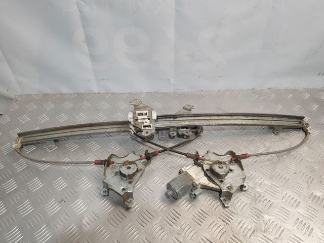 Двигун склопідіймача двері передньої, лівої 80731BC400 NISSAN
