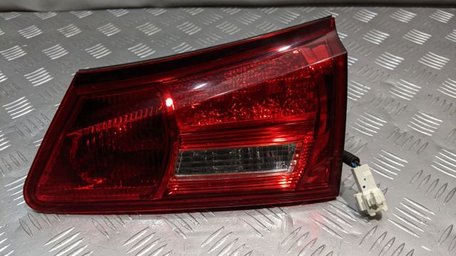 Стоп задній 8158153061 TOYOTA