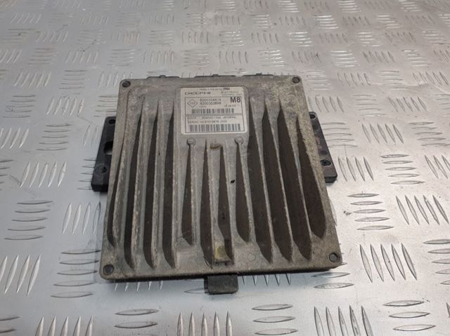 Комп'ютер двигуна 8200334419 NISSAN