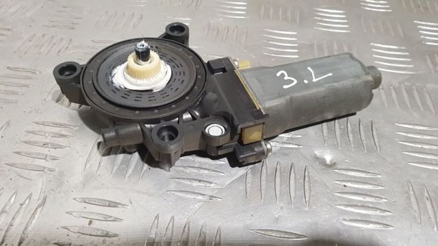 Моторчик склопідйомника двері задніх, лівих 834503S001 HYUNDAI