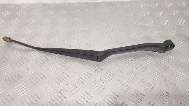Поводок двірника 8522142090 TOYOTA