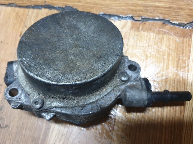 Насос вакуумний BK3Q2A451FC FORD