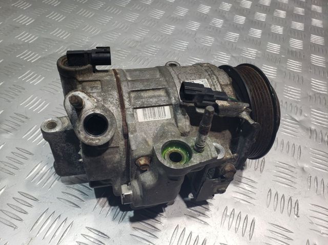 Насос кондиціонера DA8319D629AF FORD