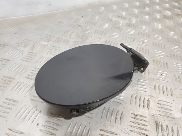 Лючок паливного бака EG2142410B MAZDA