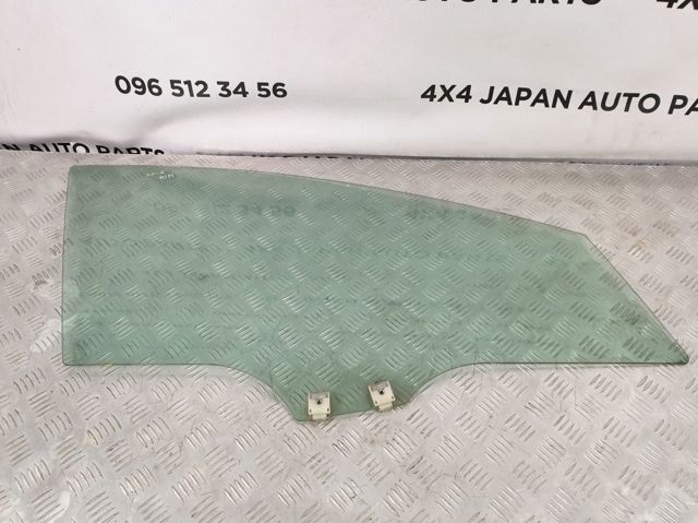 Скло передньої правої двері EG2158510 MAZDA