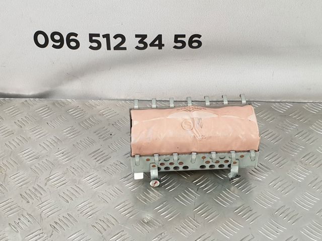 Установка подушки безпеки пасажира EH146035XA02 MAZDA