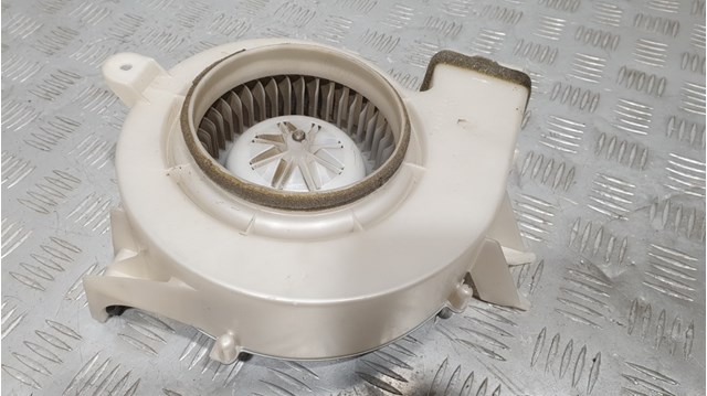 Насос (помпа) охолодження батареї G923030010 TOYOTA