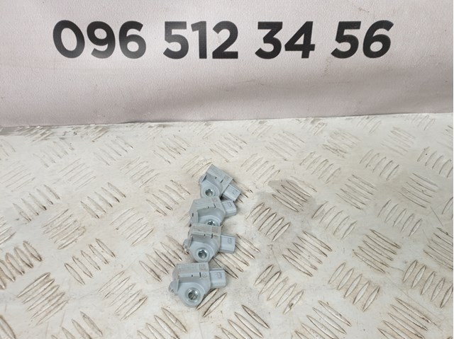 Датчик Ейрбег передній GDK457KC0 MAZDA
