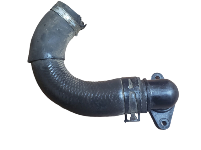 Патрубок системи охолодження MN135039 MITSUBISHI