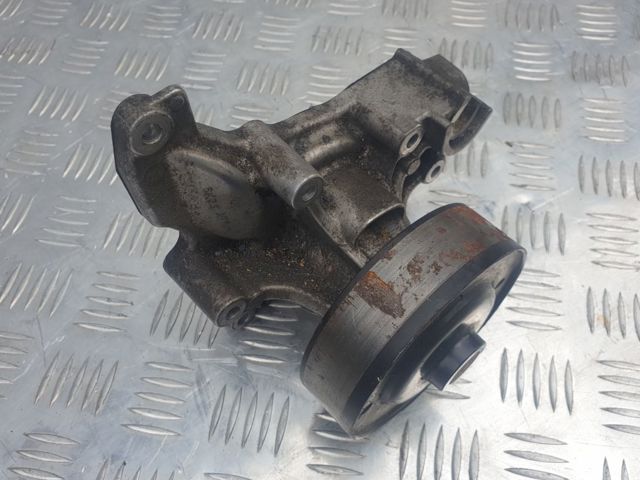 Помпа охолодження SH0115100 MAZDA