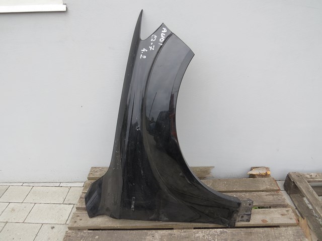 Переднє праве крило 4L0821102 VAG
